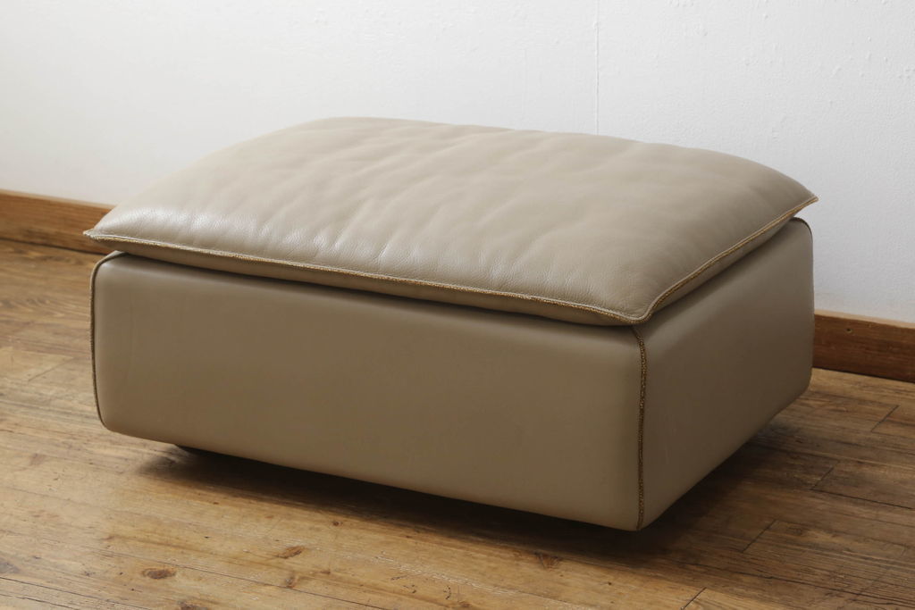 R-060493 中古 美品 イタリア家具 rossi di albizzate(ロッシディアルビザーテ) スツール(1Pソファ、1人掛けソファ、オットマン)拍卖