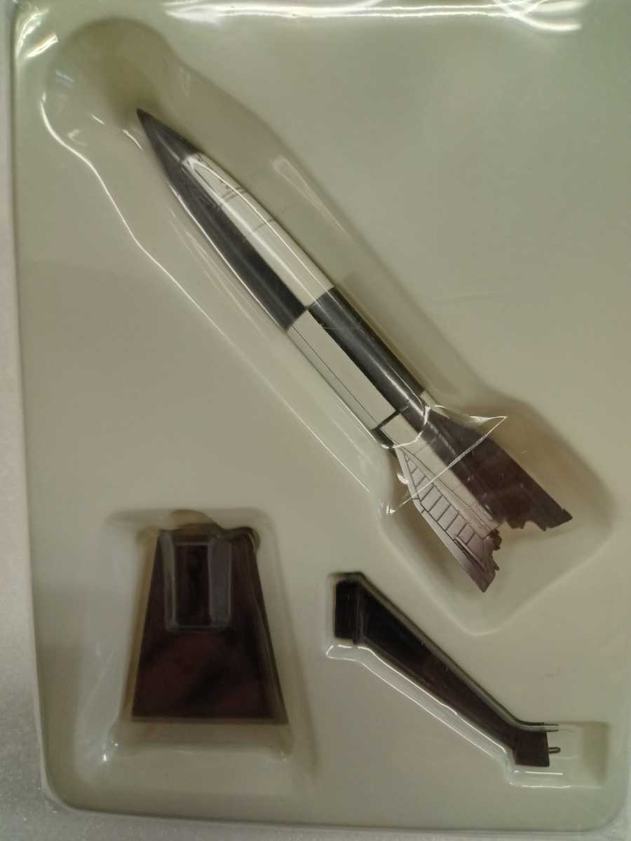 タカラ 世界の傑作機 1/144 V2ロケット ドイツ軍秘密兵器拍卖