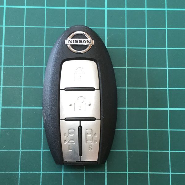 NI 3896日産 スズキ エルグランド セレナ ラフェスタ ランディ等 リモコン キーレス 4B スライドドア トランク 純正 4ボタン拍卖