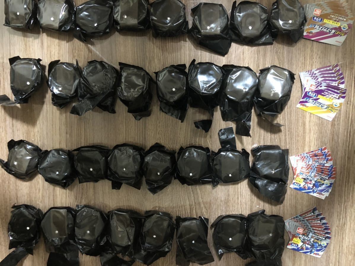 送料無料 ウルトラマンルーブ ガシャポンルーブクリスタル01・02・03・04各セミコンプリート (各レアアソート無し 各8種 = 計32種)拍卖