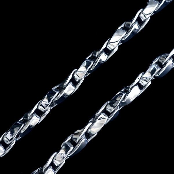 *S16【スイス一流商社より】18KWG Necklace ITALY New 長さ42cm 重さ20.5g 幅4.5mm拍卖