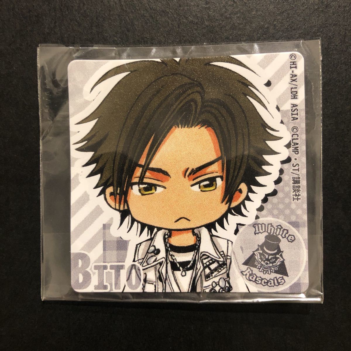新品☆マグネット HiGH&LOW① BITO【2017年 ゴールデンボンバー 喜矢武豊 ガチャ イラスト CLAMP ハイアンドロー ホワイトラスカルズ】拍卖