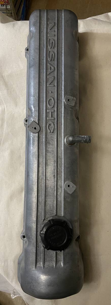 日産 ニッサン L20型エンジン シリンダーヘッド ヘッドカバー  6気筒 スカイライン2000GT 割れ亀裂なし 名機 希少 拍卖