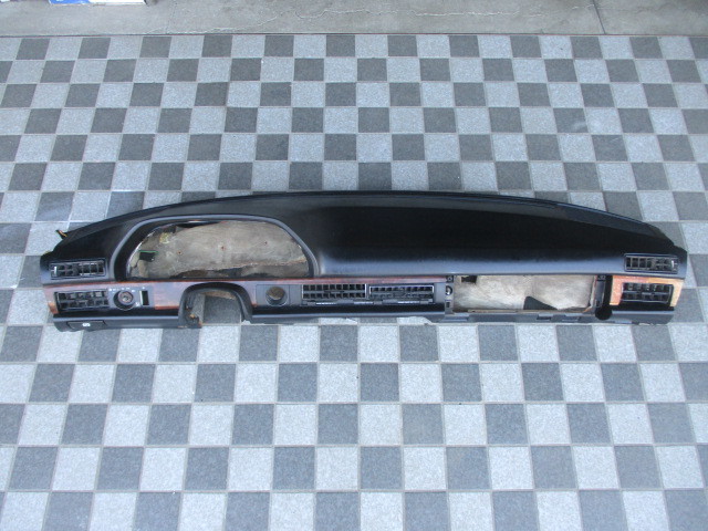 ■ベンツ W126 560SEC ダッシュボード 中古 黒 1266806987 1266804587 部品取あり ダッシュ スピーカー エアコン吹出し口 560SEL 420SEL■拍卖