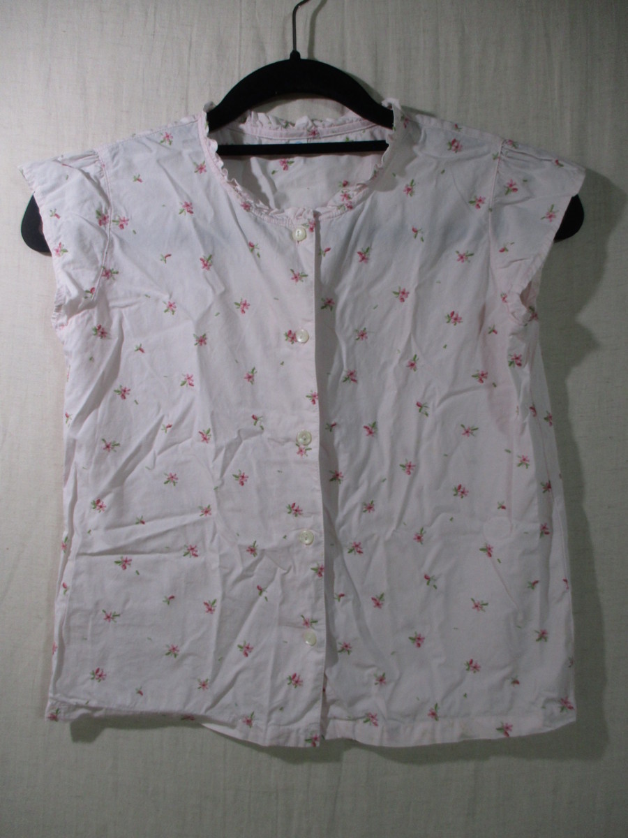 【ユニクロ】半袖シャツ サイズ130色ピンク身丈46身幅37/EAC拍卖