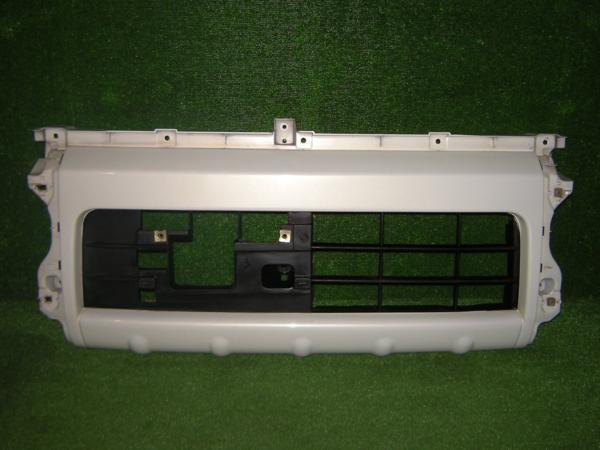 【A7243】ネイキッド L750S センター・中央フロントバンパー拍卖