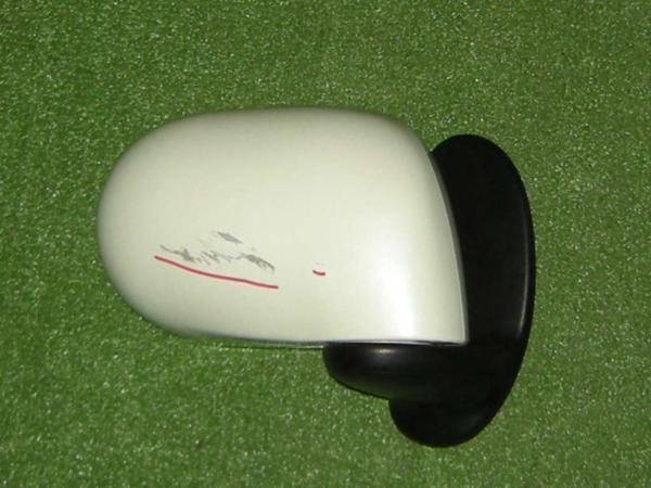 【A6533】ニッサン キューブ NZ12 右ドアミラー拍卖