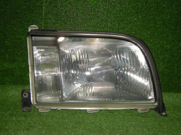 【A9259】クラウンマジェスタ JZS155 右ヘッドライト/30-214拍卖