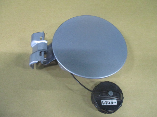 【A42443】ディズ B21W フューエルリッド 給油口蓋 A31拍卖