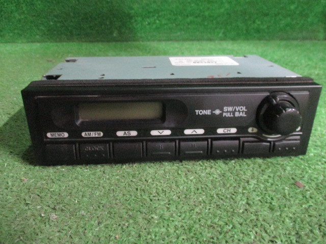 【H45503】ミツビシふそう キャンター FBA20・FEA50 純正ラジオ RM-9295D 12V拍卖