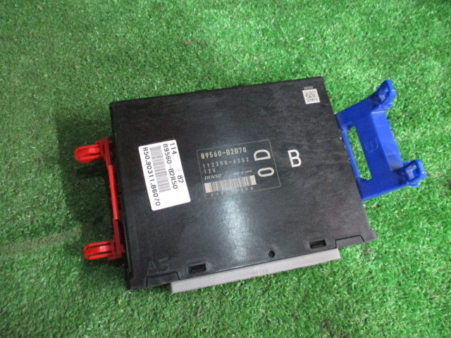 【A43988】ムーヴ・コンテ L575S エンジンコンピューター 89560-B2B70 ★拍卖