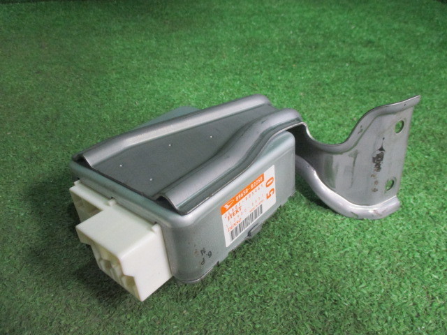 【A45892】ミラココア L675S パワステコンピューター 89650-B2250拍卖