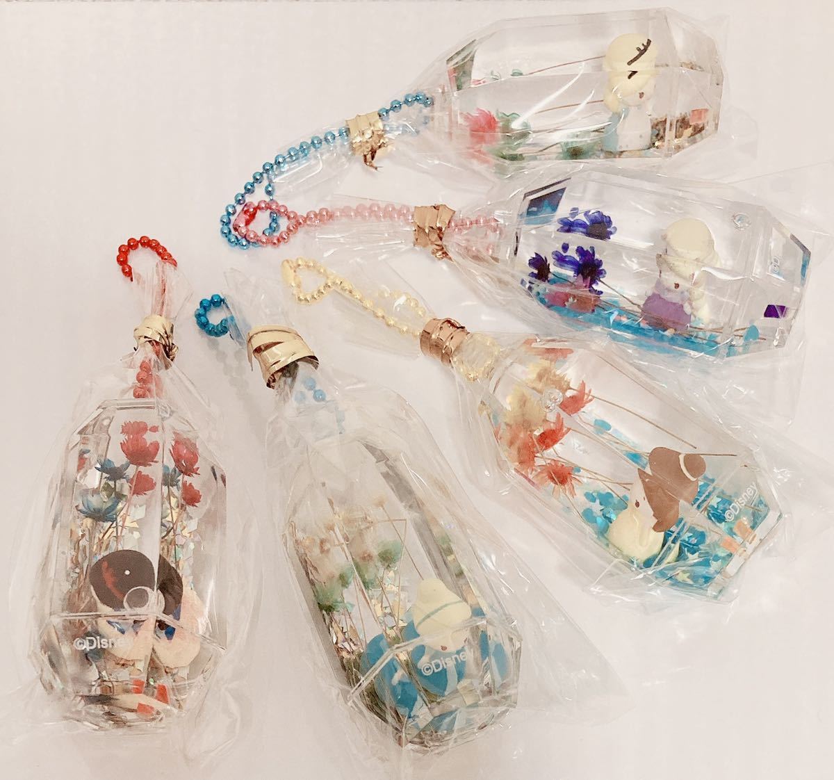 新品 ディズニー プリンセス ハーバリウム チャーム 5種セット シンデレラ 白雪姫 ベル アリス ラプンツェル TDL Disney キーホルダー拍卖