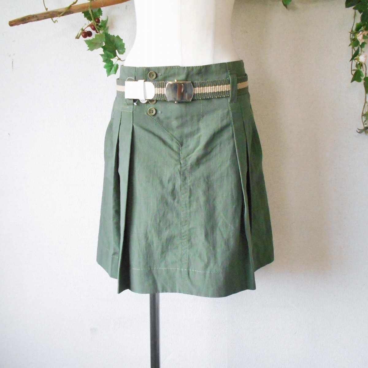 新品 タグ付き マークジェイコブス MARC JACOBS ベルト 付き 麻 混 春夏 向き スカート 00拍卖