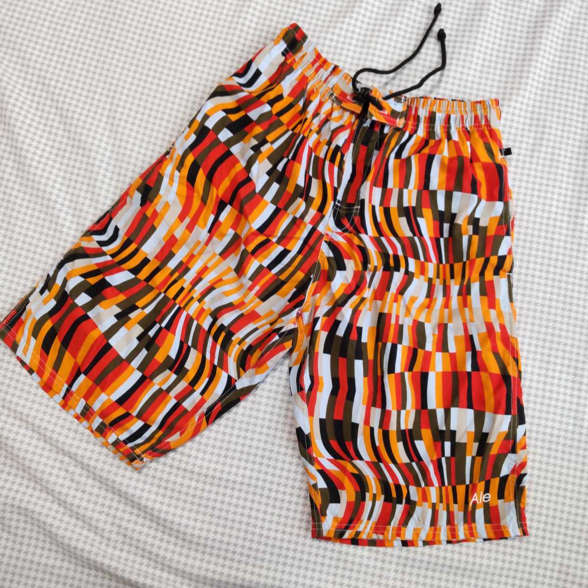 メンズ 水着 オレンジ系幾何学模様 ポリエステル L 丈57 000927拍卖