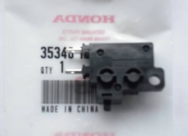 送料 無料 新品 純正 フォルツァ(MF08)Fブレーキスイッチ拍卖