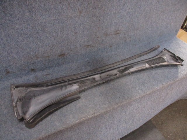 H2/8 クラウン E-UZS131 カウルトップパネル 4ドアハードトップ用拍卖