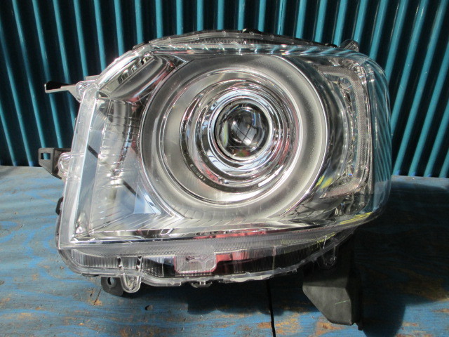 AT504 ホンダ N-BOX JF3.4 ヘッドライト 左 ATANLEY W3105拍卖