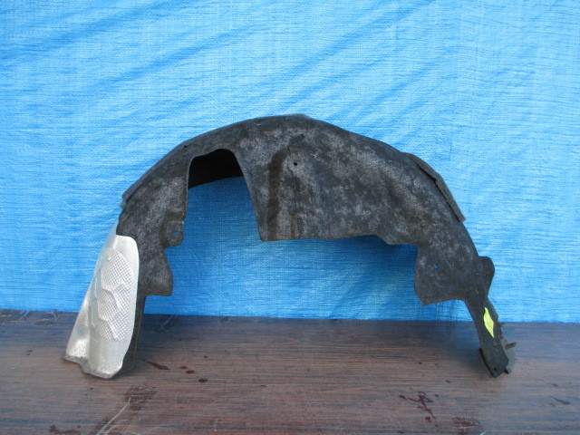 ☆AT552 ベンツ W205 Cクラス フェンダーライナー 左 リア A2056900730拍卖
