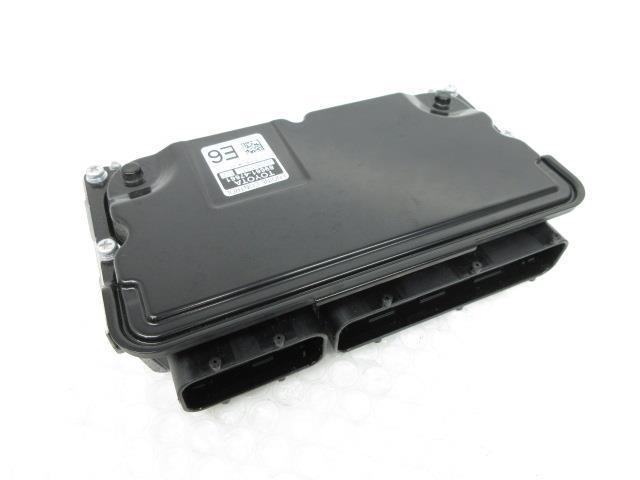 H30 プリウス S DAA - ZVW50 (2) エンジン コンピューター 212000-9761 89661-47661 175181 4369拍卖