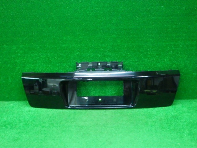 ホンダ RB1/2 オデッセイ 後期 リアガーニッシュ カメラ穴有 191204334拍卖