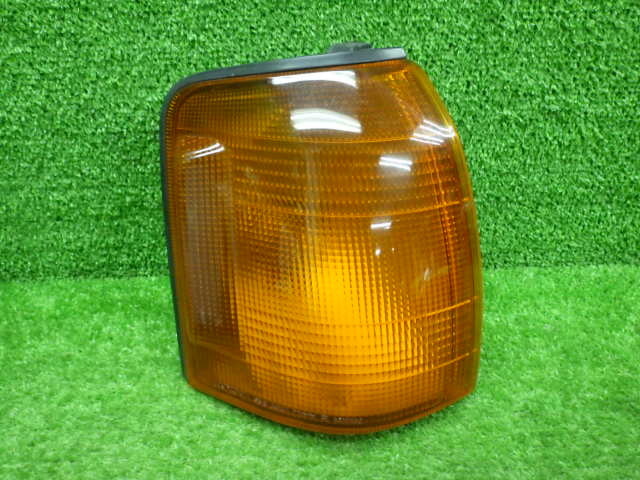 トヨタ YXS11 コンフォート 右コーナーランプ 201226148拍卖