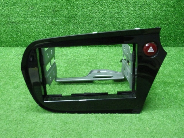 ホンダ ZE2 インサイト オーディオパネル ステー付 220315088拍卖