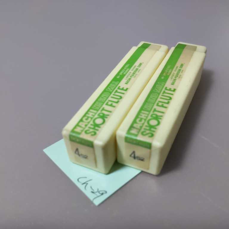 ch-29 未使用 ナチ NACHI ハイス エンドミル Φ4 2枚刃 2本セット拍卖