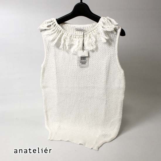 未使用 定価11000円 (株) ワールド anatelier アナトリエ 可愛い フリンジ リリヤーン コットン ノースリーブ 春 夏 ニット 38号 M ホワイ拍卖