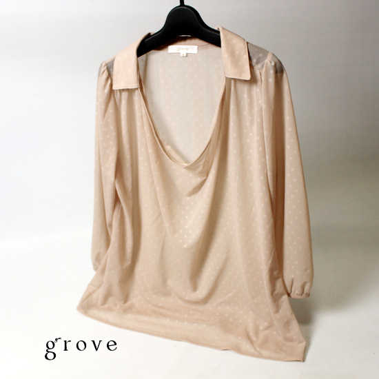 美品 (株) ワールド grove グローブ 綺麗め 同色ドット柄 ドレープネック 薄手 ストレッチ 春 夏 カットソー M 20E05拍卖