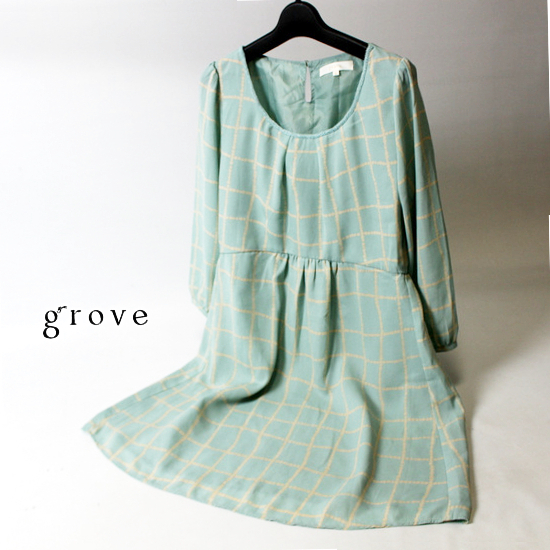 美品 (株) ワールド grove グローブ 大人可愛い 格子柄 とろみ ジョーゼット生地 春 夏 ワンピース M 20C05拍卖