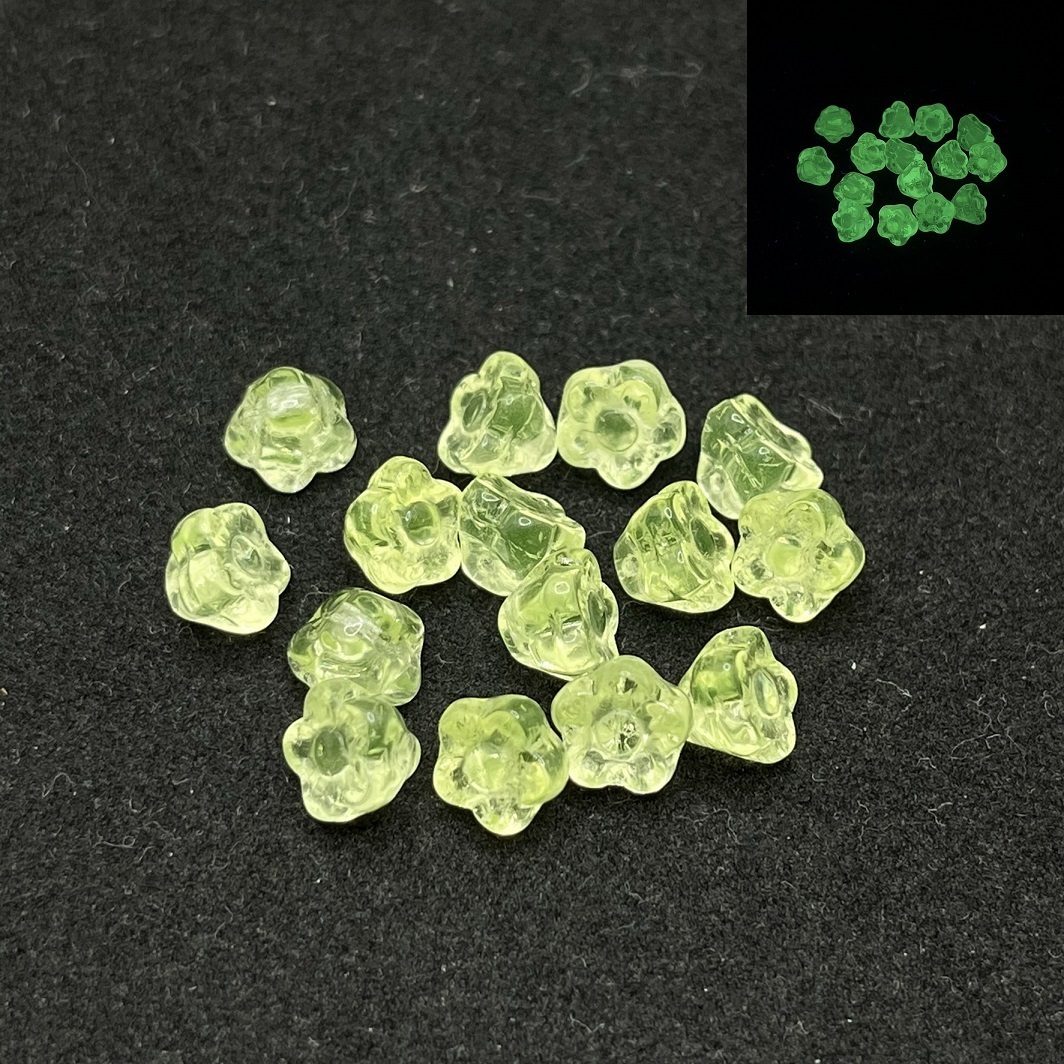 ウランガラス フラワーボタンビーズ 1990’s 黄色 7mm×6mm 15粒拍卖