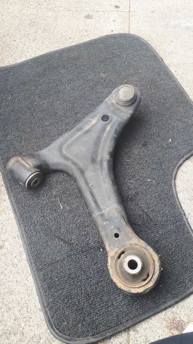ハイゼット S210V S200V アトレー S220G S230G フロント ロアアーム 右 運転席側 中古 ガタ無し拍卖