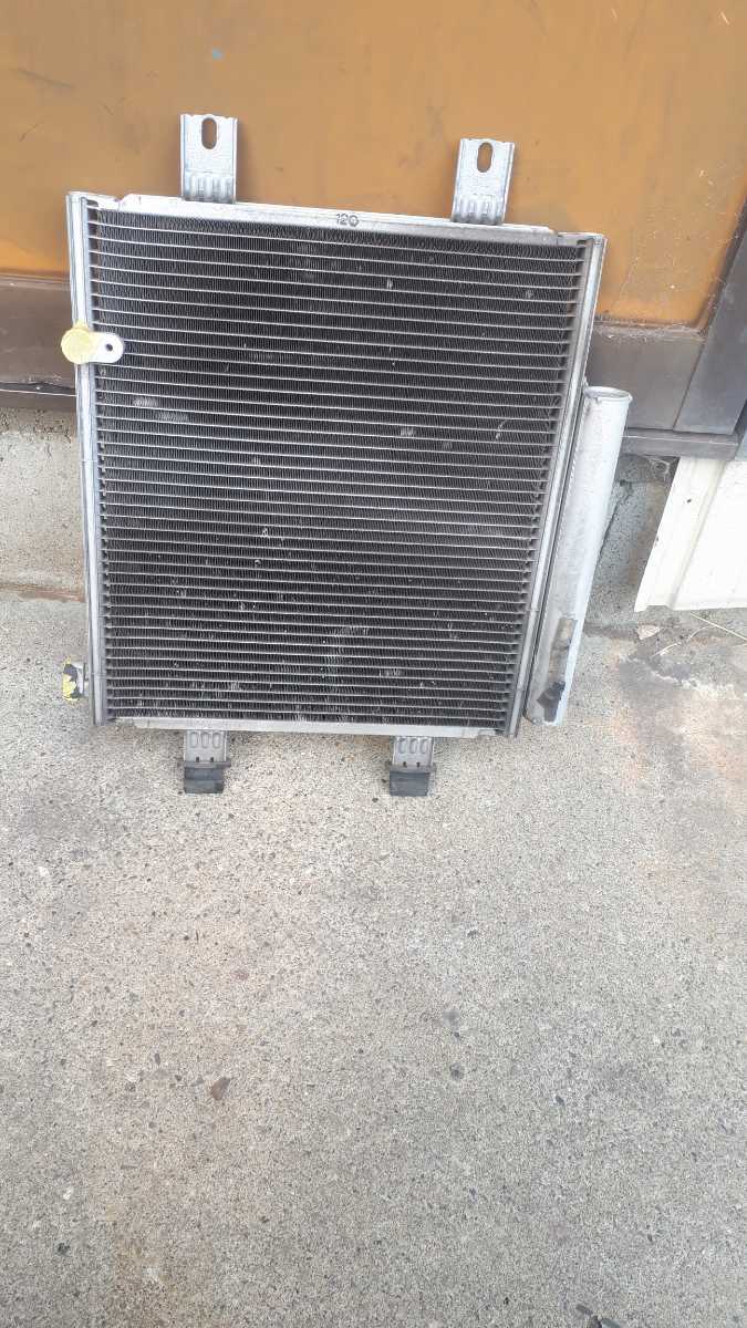 ミライース LA300S 純正 コンデンサー拍卖