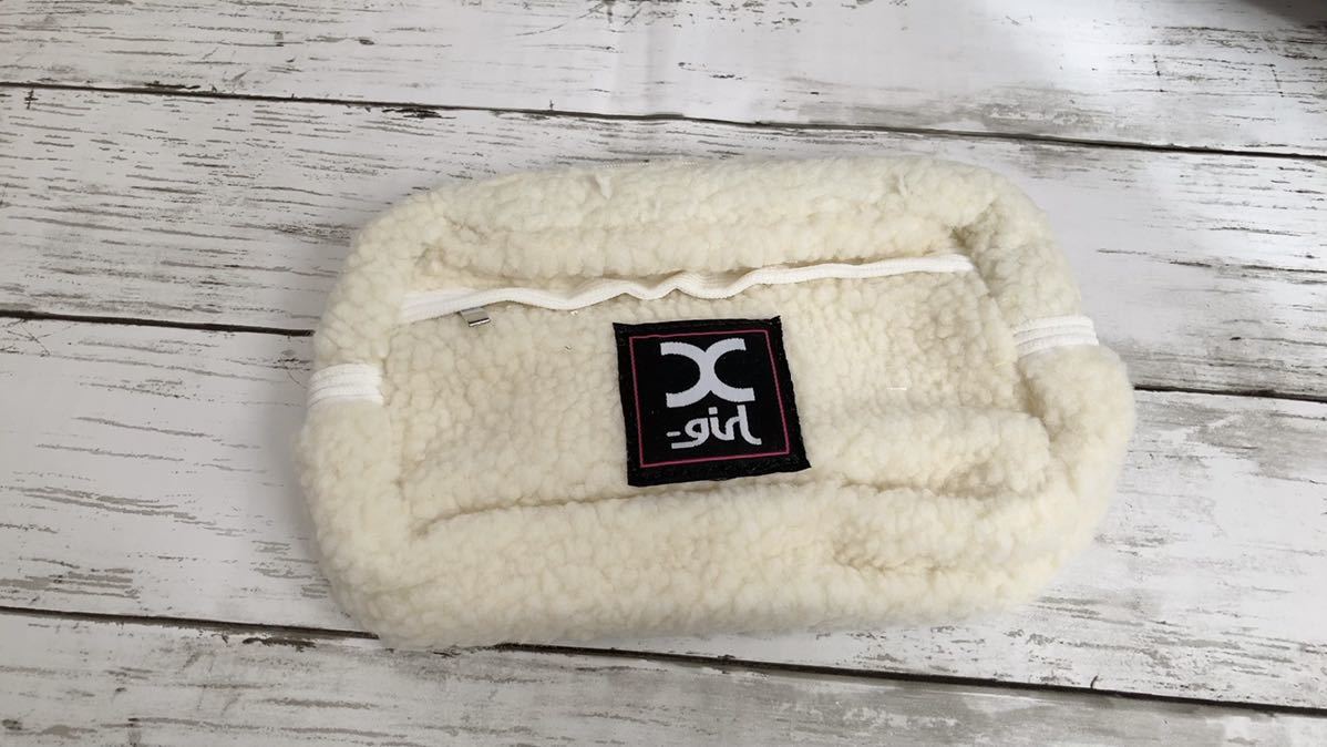 X-girl 白ポーチ モコモコ拍卖