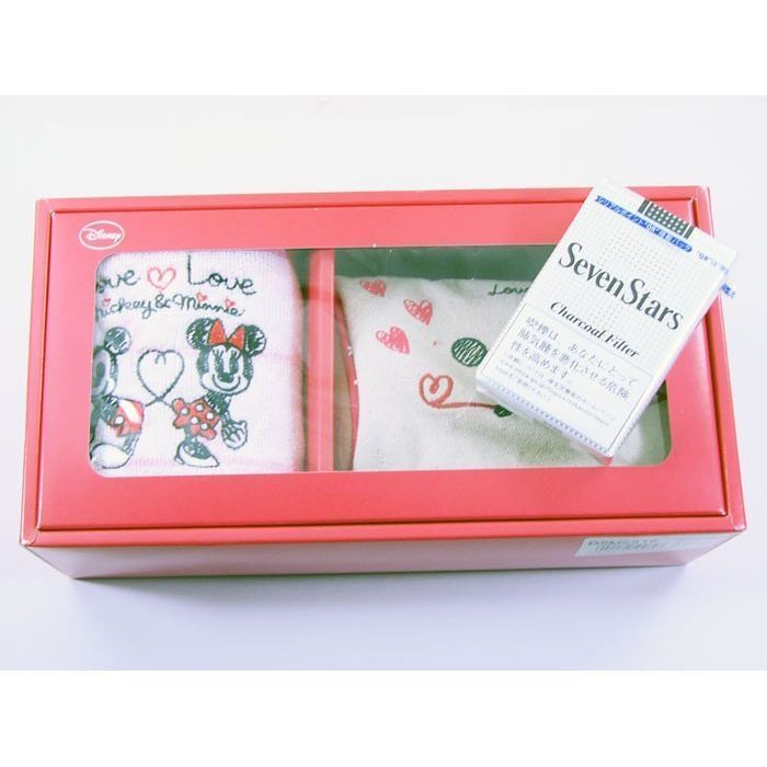 同梱可能 ディズニー ミッキーとミニー ミニタオルとポーチ ギフトセット拍卖