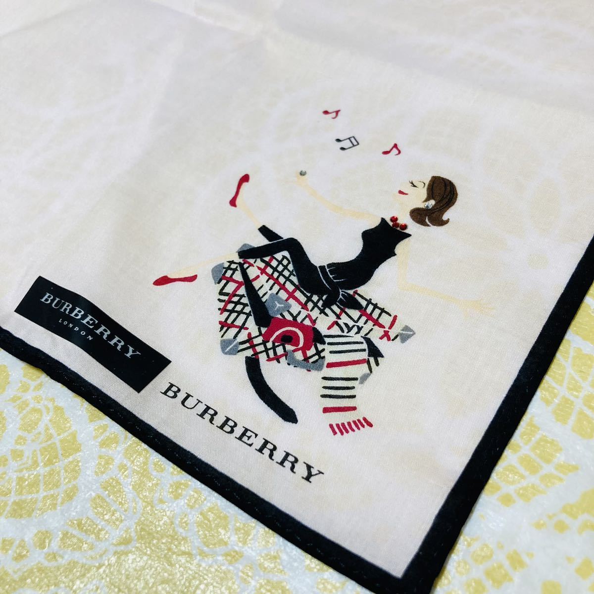 【人気柄】新品/BURBERRY/女の子/ハンカチ/正規品/綿100%/未使用/即決/匿名発送/バーバリー/ノバチェック/女性/バッグ柄/ピンク/マフラー柄拍卖