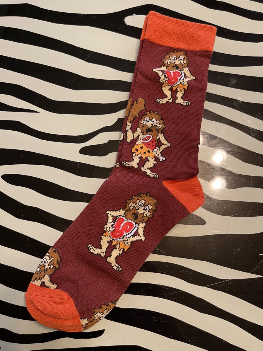 送料無料★個性的★靴下★ソックス★原始人★総柄★ハイソックス★可愛い拍卖