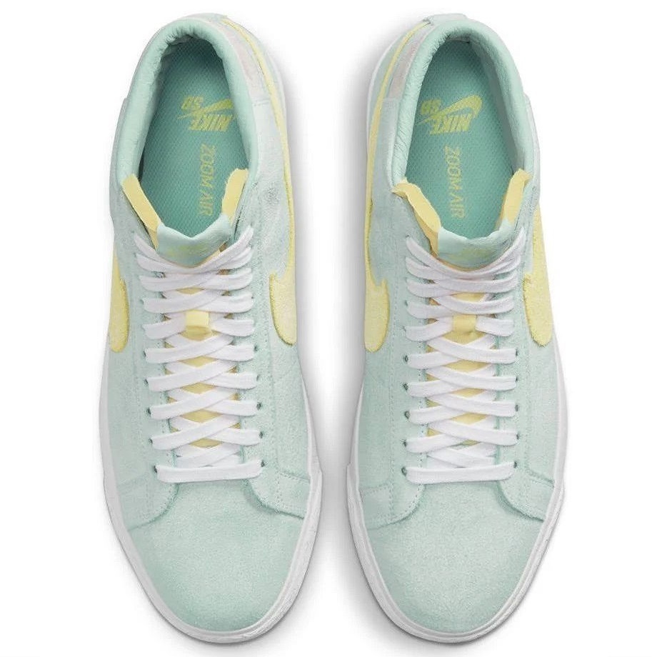 ■ナイキ SB ズーム ブレーザー ミッド PRM ライトデュウ/ジトロン/グリーングロー 27.0cm US9 NIKE SB ZOOM BLAZER MID PRM DA1839-300拍卖