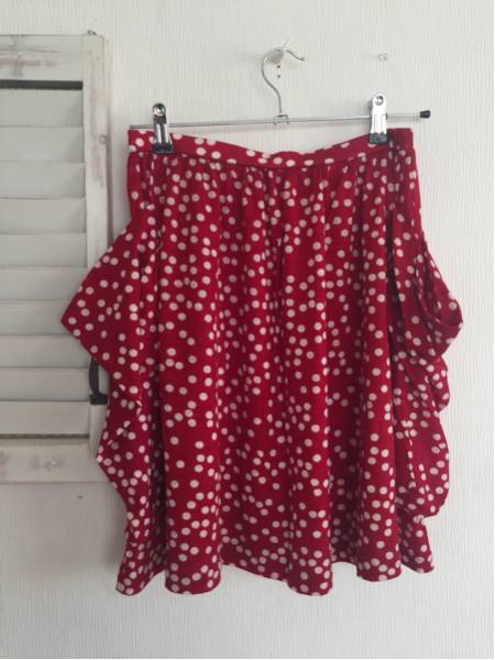 美品◆スナオクワハラ ドットニットスカート◆赤◆立体ポケット拍卖