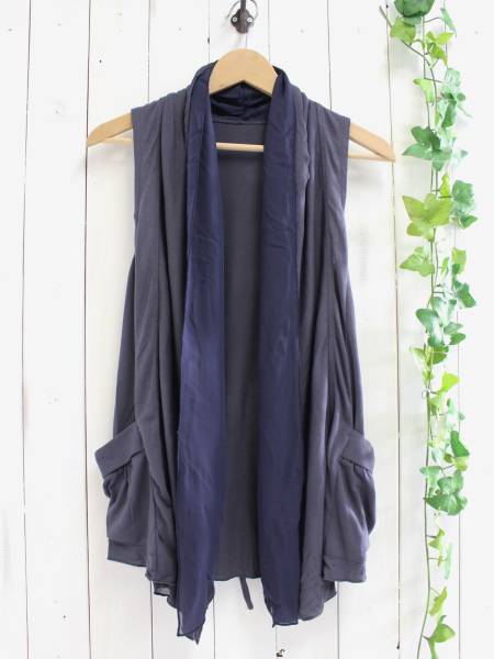 新品*FELISSIMOフェリシモ ララ・ステラ*シフォン遣いドレープジレ ベスト S拍卖