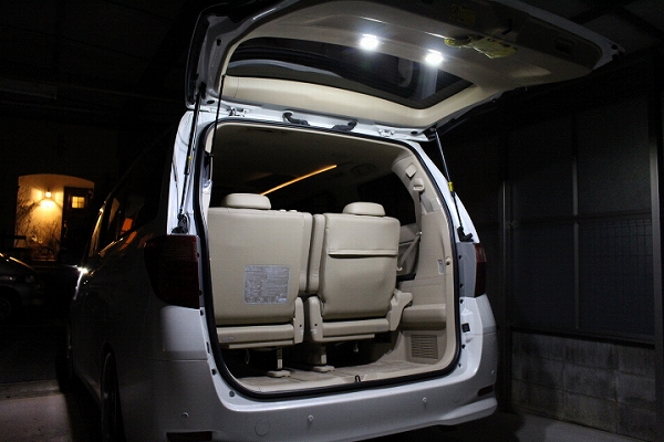 ひからせ屋 【2年保証付】 20系 ヴェルファイア 純正加工LEDラゲッジランプ (3点・純白・内装色シェル) ラゲージランプ 増設タイプ拍卖