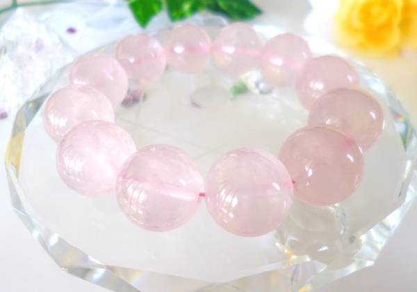 ☆1点もの☆愛と美の女神☆若さ☆健康☆愛と優しさの象徴☆高品質AAA☆マダガスカル産☆ローズクォーツ☆ ☆大珠16mm☆15cm☆拍卖