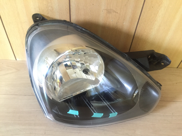 ハロゲン LA300S ミライース★右ヘッドライト 後期KOITO 100-51090★純正 ダイハツ LA310S拍卖