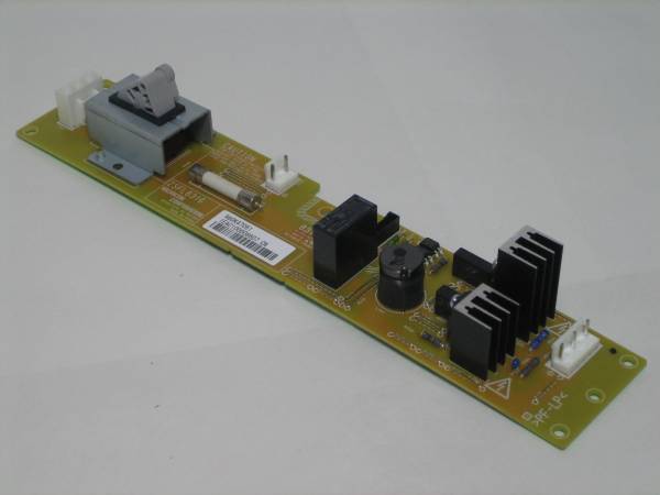 美品 エプソン(EPSON) 純正品 LP-S7100用 基盤 NICHICON CORPORATION ZSFL831G ☆総印刷枚数約3,700ページ拍卖