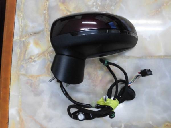 アウディ A1 ドアミラー あずき色 L905K拍卖