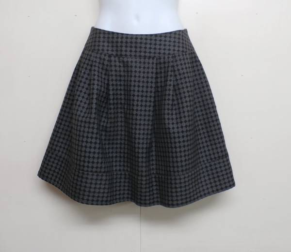 【13250】 株リピエール ウール100 (スカート)●W61・H89拍卖
