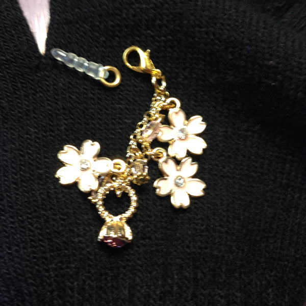 ピンク桜イヤホンジャック拍卖