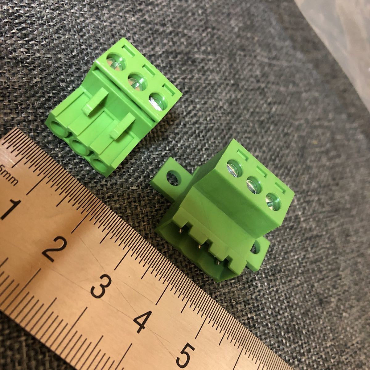 電子部品@3673拍卖