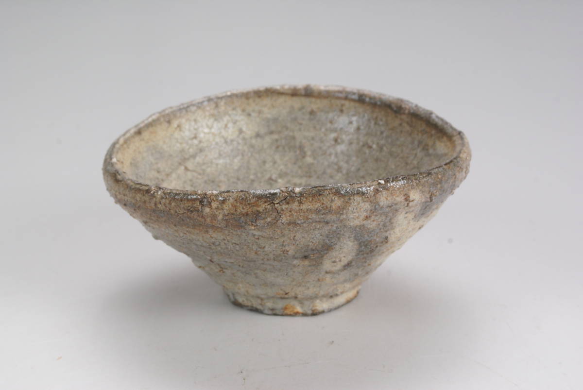 【湖美】清水善行 粉引 ぐい呑 酒器 盃 共箱 木鶏窯 陶歴 共布拍卖